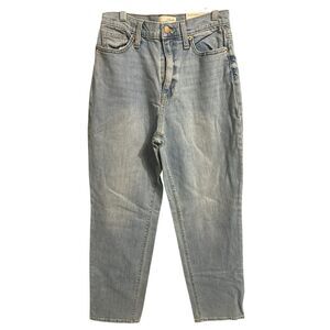553 Universal Thread Vintage Straight Jeans Women’s Light Wash High-Rise